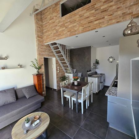 El Padre Y El Hijo D Apartment เอลน์ ภายนอก รูปภาพ
